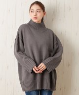 チャコールグレー