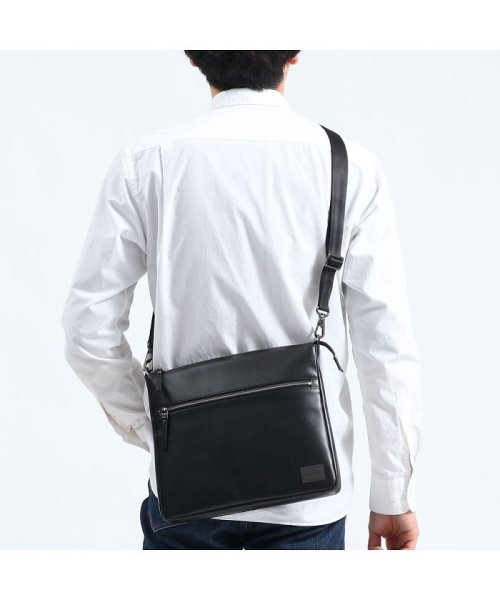 吉田カバン ポーター ショルダーバッグ Porter Commuter コミューター Shoulder Bag 斜めがけバッグ 本革 日本製 032 ポーター Porter D Fashion 吉田カバン ポーター ショルダーバッグ Porter Commuter コミューター Shoulder Bag 斜めがけバッグ 本革 日本製 032 ポーター Porter D Fashion