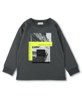 チャコールグレー