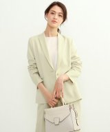 ベージュ(052)