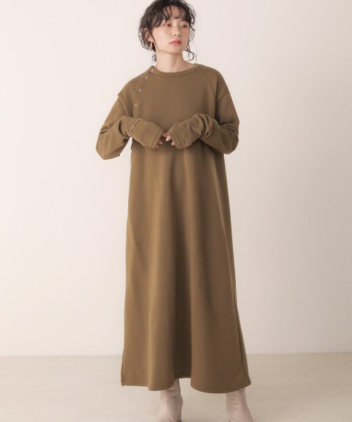 セール 35 Off Web限定 裏起毛バックスリットロングワンピース バブ Bab D Fashion セール 35 Off Web限定 裏起毛バックスリットロングワンピース バブ Bab D Fashion