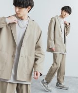 グレー