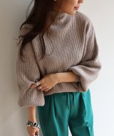 グレージュ