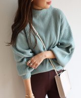 グリーン