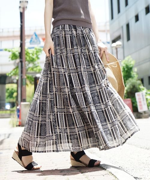 チェック バンダナ風 花柄フレアスカート ミミメメット Mimimemete D Fashion チェック バンダナ風 花柄フレアスカート ミミメメット Mimimemete D Fashion