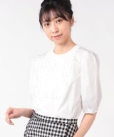 オフホワイト