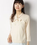 ベージュ