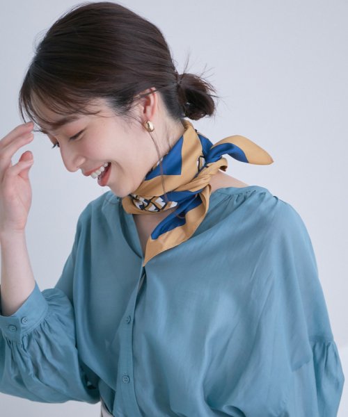 70cmジオメトリック柄スカーフ ビス Vis D Fashion 70cmジオメトリック柄スカーフ ビス Vis D Fashion