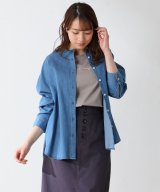 ライトブルー