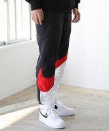 BLACK/RED/WHITE