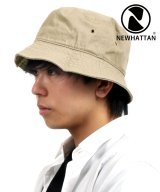 ベージュ