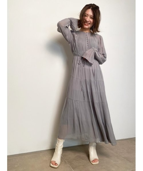 セール 50 Off シフォンプリーツロングワンピース フレイ アイディー Fray I D D Fashion セール 50 Off シフォンプリーツロングワンピース フレイ アイディー Fray I D D Fashion