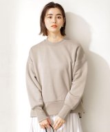 ベージュ