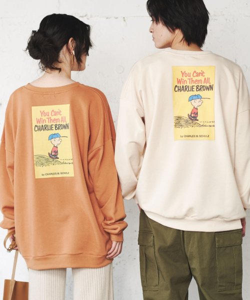 クーポン Salong Hameu Peanuts スヌーピー バックプリントイラストスウェットトレーナー Salong Hameu Salong Hameu D Fashion