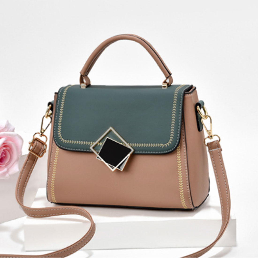 クーポン】【セール20%OFF】ショルダーバッグ レディース 斜め掛け