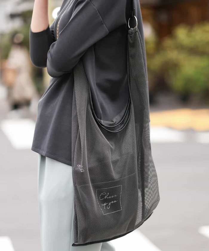セール 50%OFF】【コンパクトに持ち運び！】ポーチ付きメッシュ