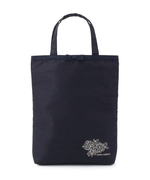 アデリーン柄 トートバッグ(503854827) | ローラアシュレイ( LAURA ASHLEY) - d fashion アデリーン柄 トートバッグ(503854827) | ローラアシュレイ( LAURA ASHLEY) - d fashion