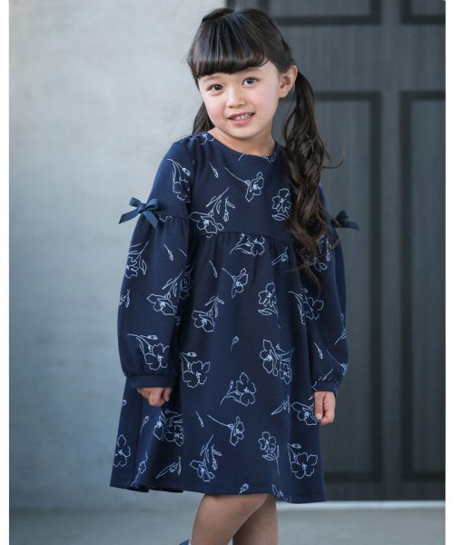 セール 手書き 風 ポンチ フラワー プリント ギャザー ワンピース 90 140cm ベベ Bebe D Fashion