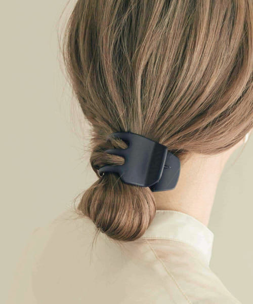 セール】フェンディ FENDI クリップ ヘアアクセサリー