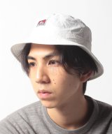 ホワイト