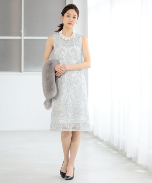 セール テープシシュウクルーネックワンピース アナイ Anayi D Fashion