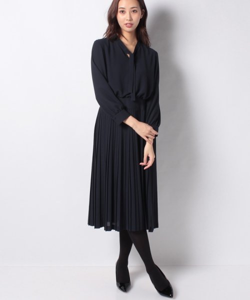 クレープジョーゼットプリーツワンピース アナイ Anayi D Fashion