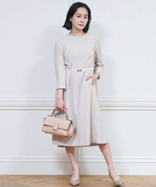 21 Eternal Line ストレッチクロスベルト付きワンピース アナイ Anayi D Fashion