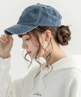 ブルー