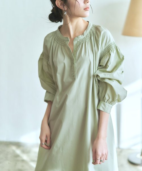 セール シャーリングデザインバンドカラーワンピース ティティベイト Titivate D Fashion セール シャーリングデザインバンドカラーワンピース ティティベイト Titivate D Fashion