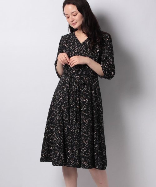 セール 50 Off 小花プリントカシュクールワンピース カールパークレーン Karl Park Lane D Fashion セール 50 Off 小花プリントカシュクールワンピース カールパークレーン Karl Park Lane D Fashion