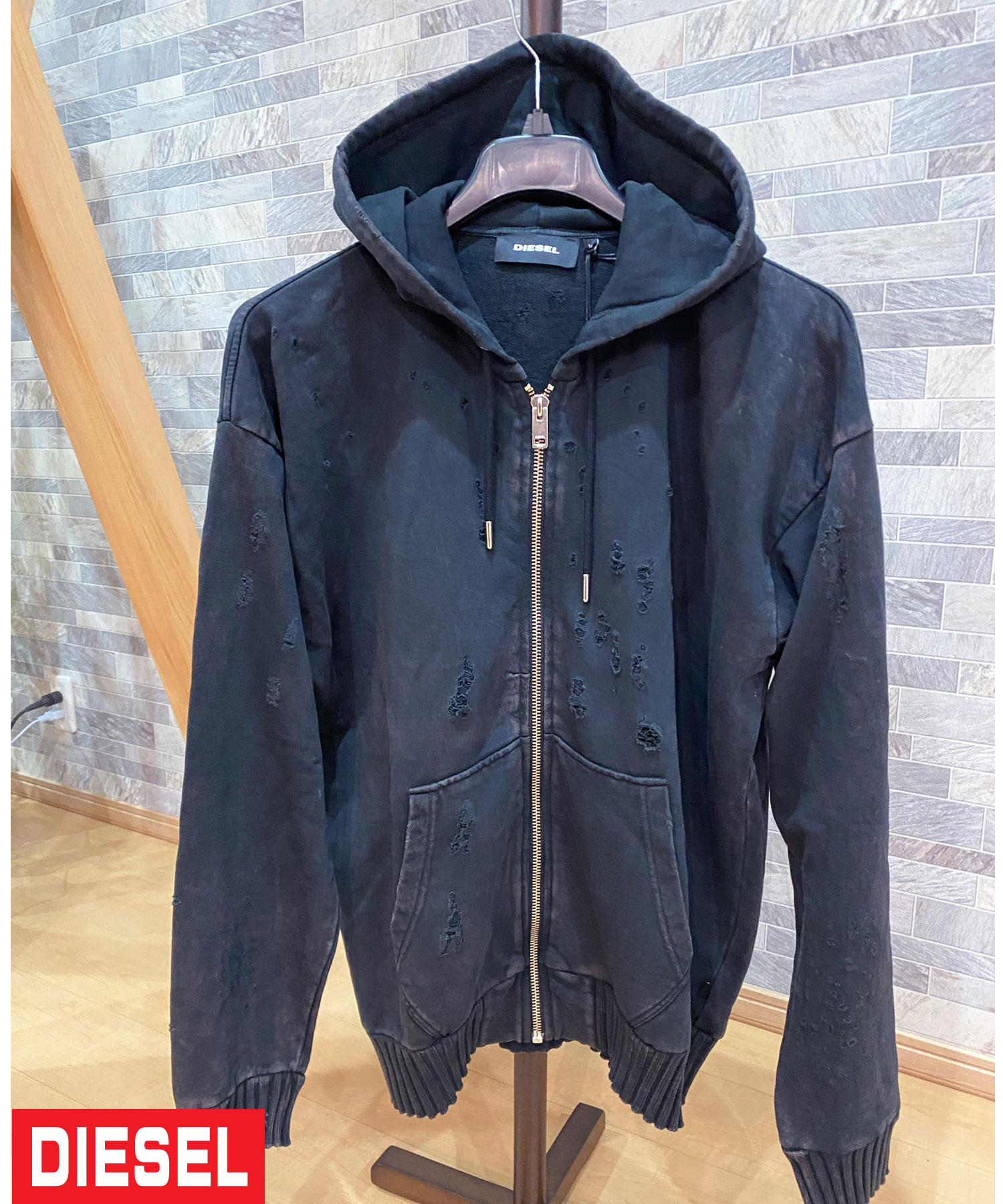 1点!新品! DIESEL メンズ ジップアップ パーカ S om24