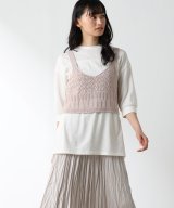 ベージュ