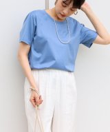 ライトブルー