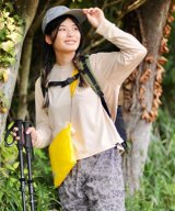 ベージュ系