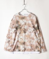 ベージュ