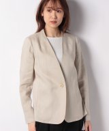 ベージュ系
