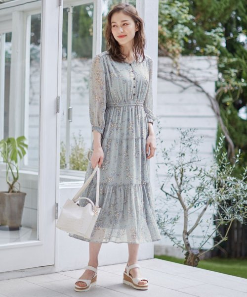 セール 50 Off 洗える シャイニーチューリッププリント ワンピース フェルゥ Feroux D Fashion セール 50 Off 洗える シャイニーチューリッププリント ワンピース フェルゥ Feroux D Fashion