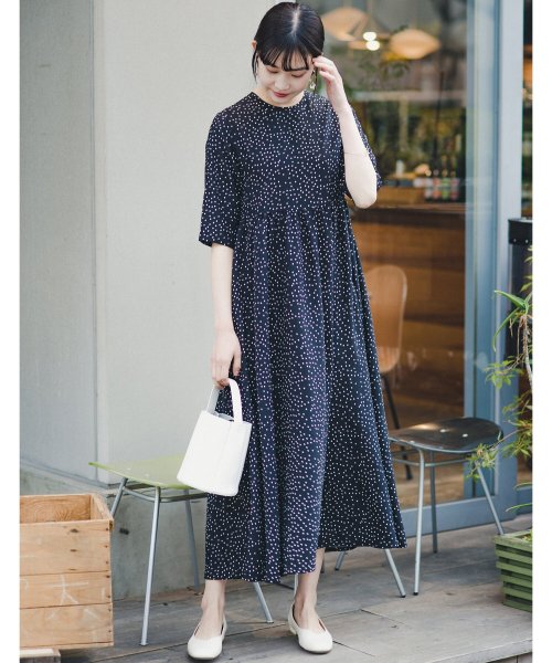浮かれすぎずにルンとしたい 大人のためのテンション上がるドットワンピース By Que Made Me ハコ Haco D Fashion 浮かれすぎずにルンとしたい 大人のためのテンション上がるドットワンピース By Que Made Me ハコ Haco D Fashion