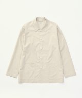 ベージュ系