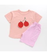 ピンク