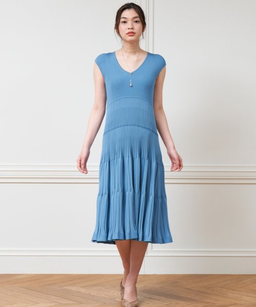 セール 50 Off レーヨンナイロンティアードニットワンピース アナイ Anayi D Fashion