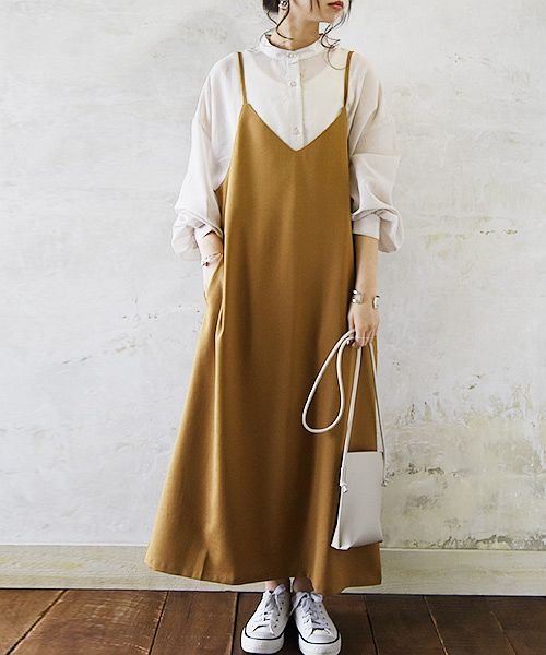 リネンライクキャミワンピース M L レディース 春夏秋冬 キャミワンピ スモーキーグリーン キャメル ブラック 重ね着 レイヤード 大人可愛い トレンド 流 アンドイット And It D Fashion リネンライクキャミワンピース M L レディース 春夏秋冬 キャミワンピ スモーキーグリーン キャメル ブラック 重ね着 レイヤード 大人可愛い トレンド 流 アンドイット And It D Fashion
