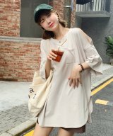 ライトベージュ