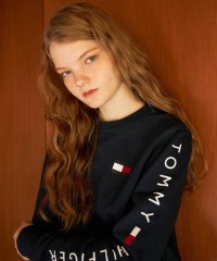 TOMMY HILFIGER/【オンライン限定】フレンチテリー ロゴ ロングスリーブスウェット/503940369