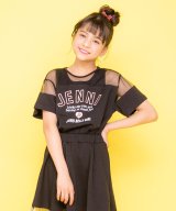 ブラック