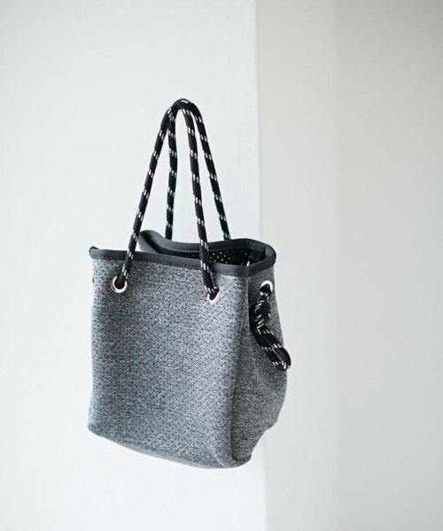 クーポン セール35 Off Edt 別注ネオプレーンショルダーバッグ ナノ ユニバース Nano Universe D Fashion