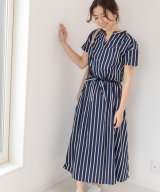 ネイビー