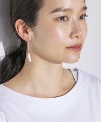 la.f.../淡水パールシェークチェーンピアス/503964424