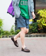 ブルー
