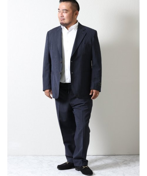 セール 大きいサイズ アレキサンダージュリアン Alexander Julian Italy サッカーストライプ柄 2ボタン2ピーススーツ 紺 グランバック Grand Back D Fashion セール 大きいサイズ アレキサンダージュリアン Alexander Julian Italy サッカーストライプ柄 2ボタン2ピーススーツ 紺 グランバック Grand Back D Fashion